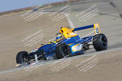 media/Nov-19-2022-CalClub SCCA (Sat) [[baae7b5f0c]]/Group 2/Race (Outside Grapevine)/